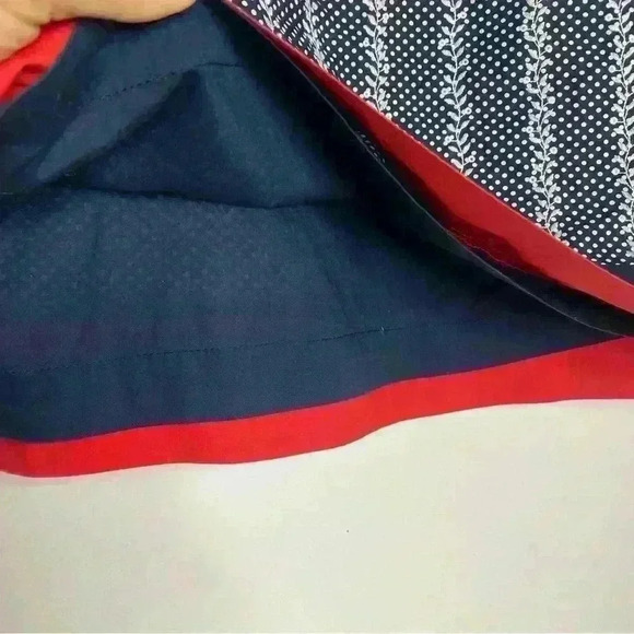 Talbots Eyelet Embroidery Navy,White w/Red Trim SOFT lightweight Cotton SZ-10 - Picture 8 of 8